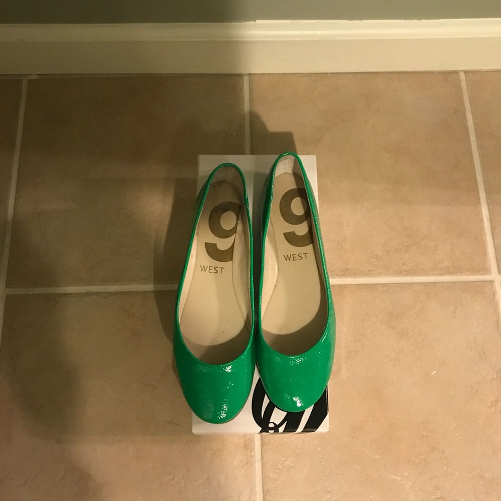 Nine West Flats